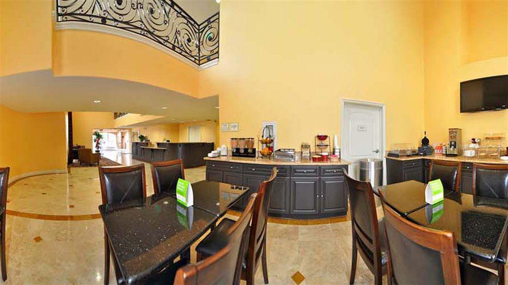 La Quinta By Wyndham Moreno Valley Exterior foto